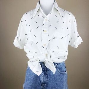 Vintage} Button Front Feather Short Sleeve Shirt